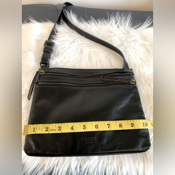 Margot New York Black Leather Crossbody Bag - Picture 10 of 12